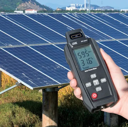 Contrôle de la pression d'un circuit solaire thermique